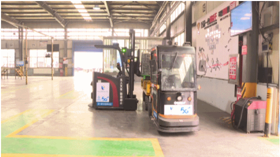 看5G“智慧工廠”如何提高工作效率！