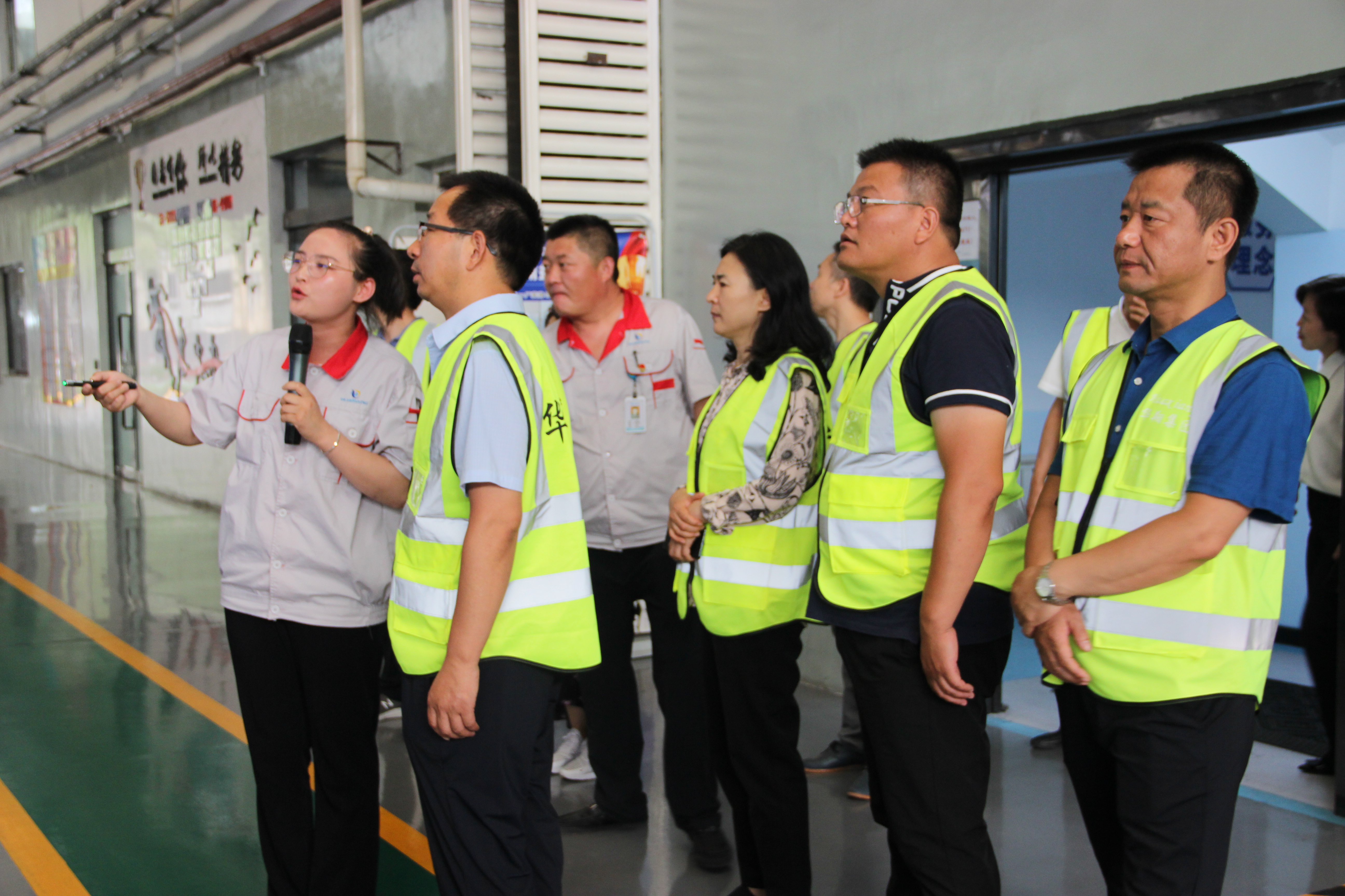 運城市政府發(fā)展研究中心領導蒞臨我司參觀調(diào)研